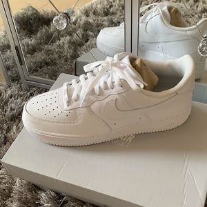 Men’s Nike Air Force 1 ‘07 -BRAND NEW NEVER WORN
